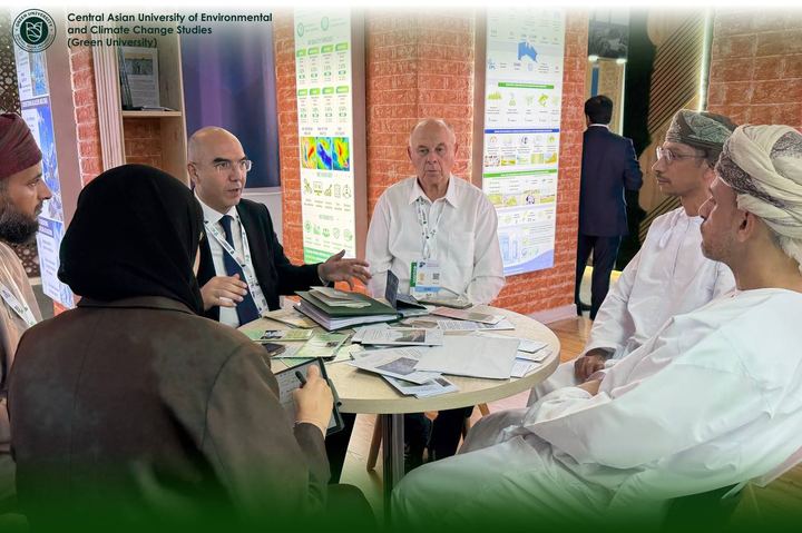 Meeting Held with the Delegation of the Oman Environment Authority
