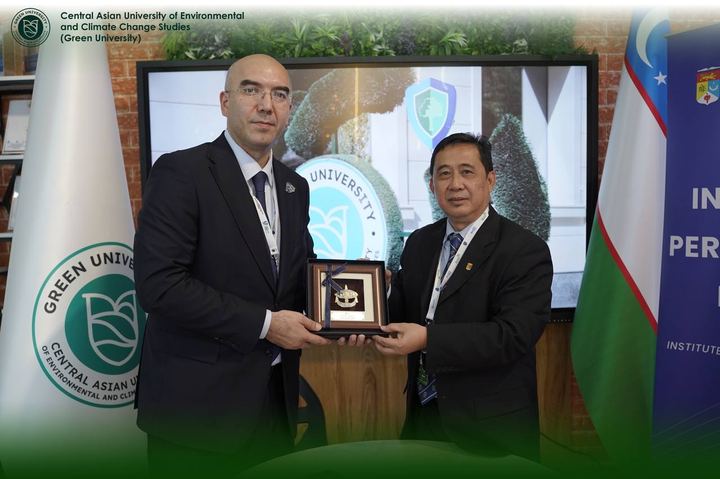 Green University and Universiti Kebangsaan Malaysia Discuss Prospects for Academic Co…