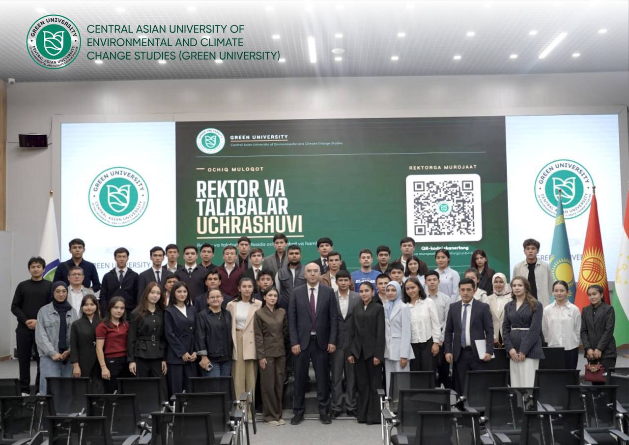 RECTOR MEETS WITH STUDENTS ON THE OCCASION OF YOUTH DAY.
