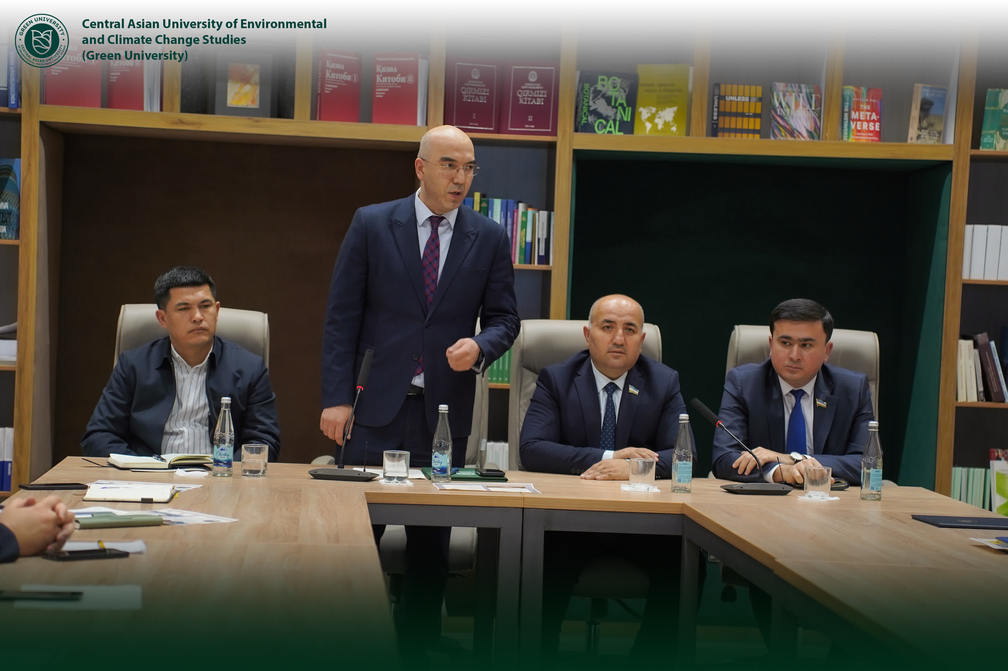 Roundtable Discussion with Students on Anti-Corruption and Drug Prevention